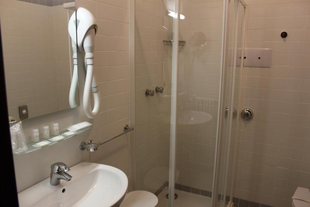 Hotel Rosa Abano Terme Oda fotoğraf